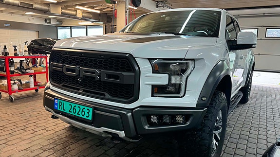 Ford F-150 11 of 30