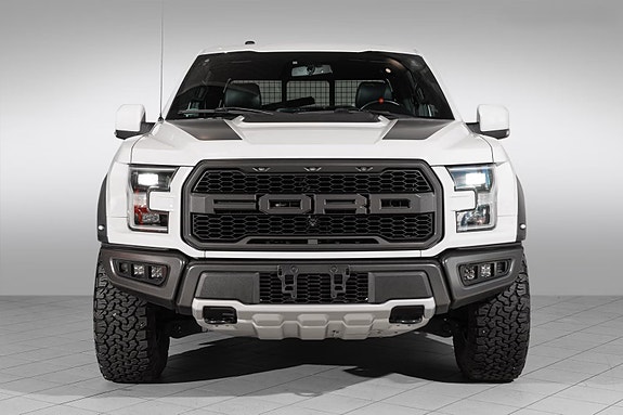 Ford F-150 4 of 30