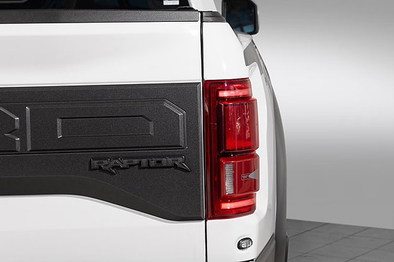 Ford F-150 9 of 30