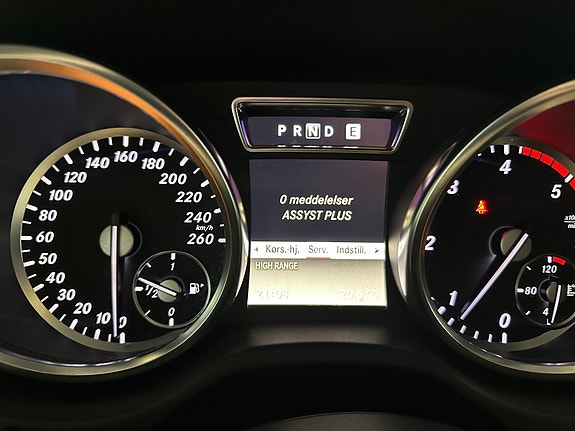 Mercedes-Benz G350 d 21 of 30