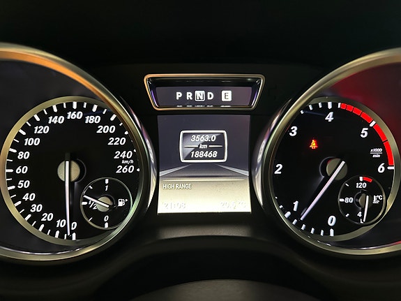 Mercedes-Benz G350 d 22 of 30