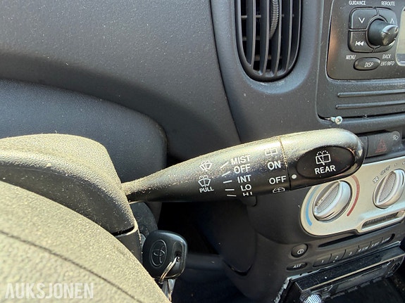 Toyota Yaris Verso 16 of 30