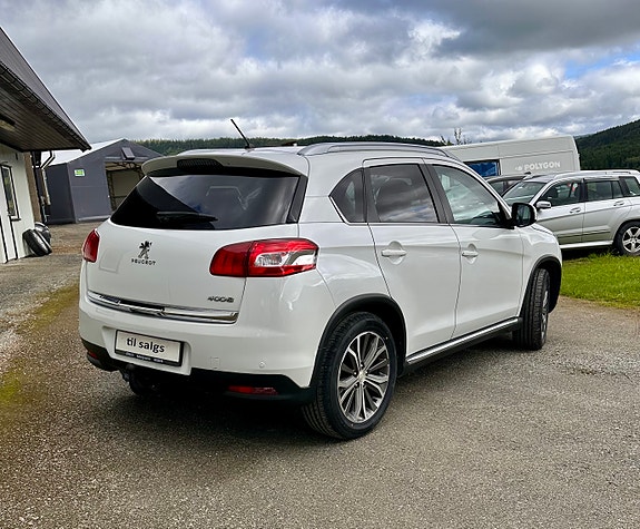 Peugeot 4008 11 of 24