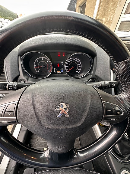 Peugeot 4008 17 of 24