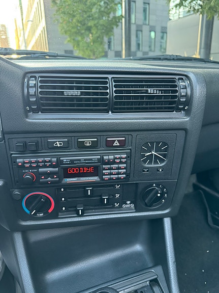 BMW 325i 21 of 21