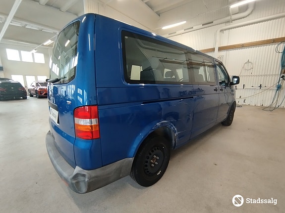 Volkswagen Transporter 3 of 10
