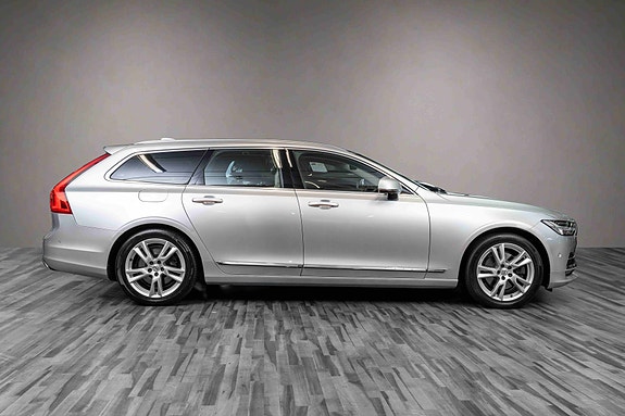 Volvo V90 6 of 30