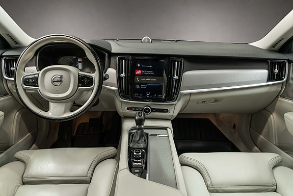 Volvo V90 9 of 30