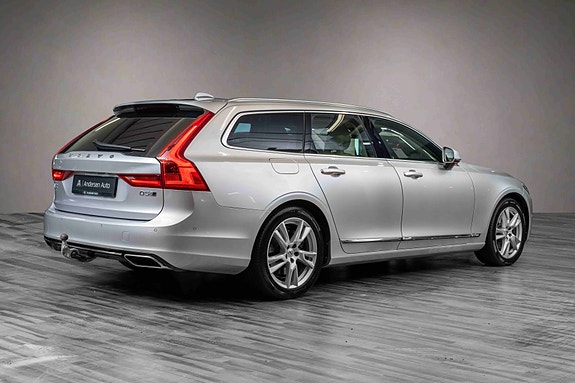 Volvo V90 5 of 30