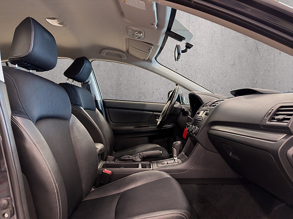 Subaru Impreza 8 of 20