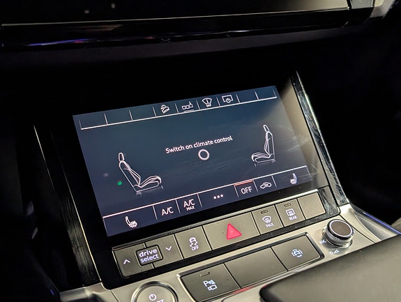 Audi e-tron Sportback 19 of 27