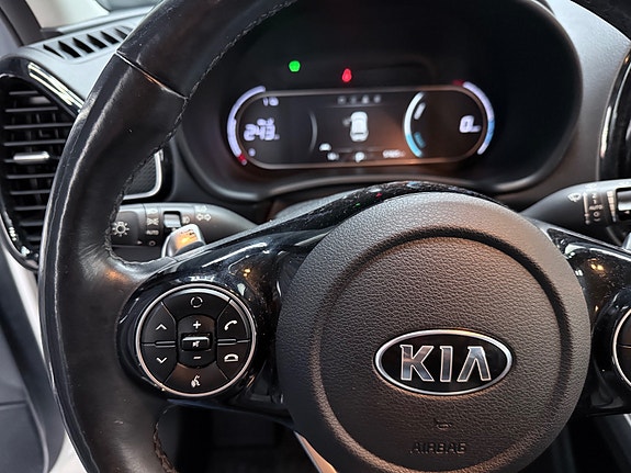 Kia e-Soul 15 of 30