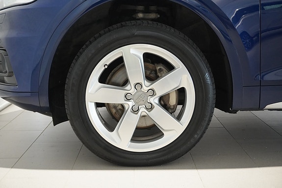 Audi Q5 7 of 30