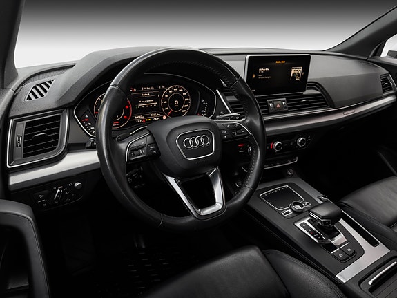 Audi Q5 14 of 30