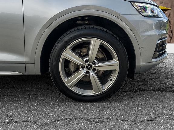 Audi Q5 5 of 30