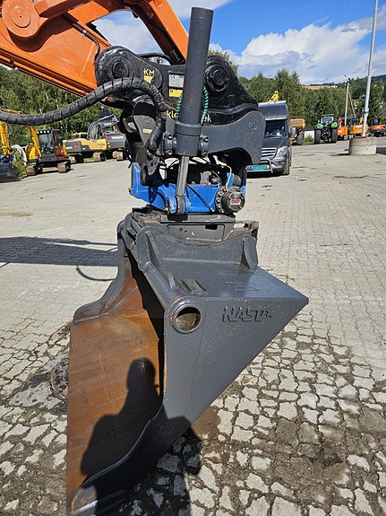 Hitachi ZX 190 LC-6, Vi tar alt tenkelig i innbytte, bare kom med forslag 18 of 30