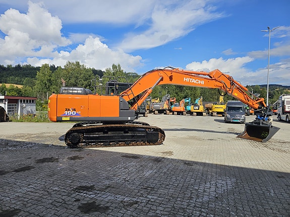 Hitachi ZX 190 LC-6, Vi tar alt tenkelig i innbytte, bare kom med forslag 6 of 30