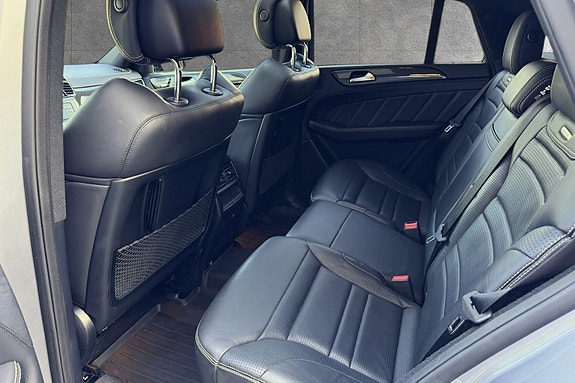 Mercedes-Benz GLE63 15 of 18