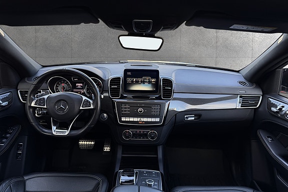 Mercedes-Benz GLE63 16 of 18