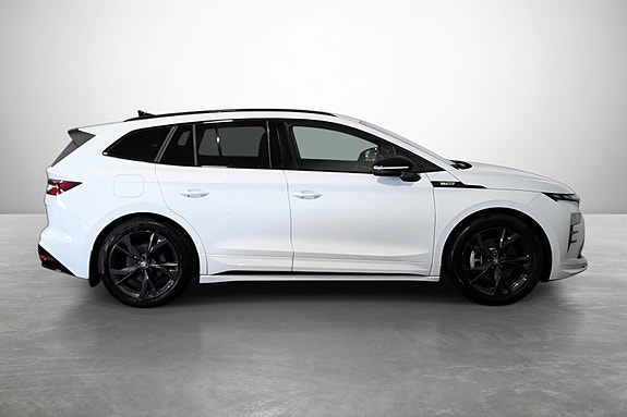 Skoda Enyaq RS 4 of 20