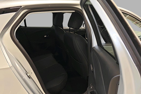 Opel Corsa-e 18 of 28