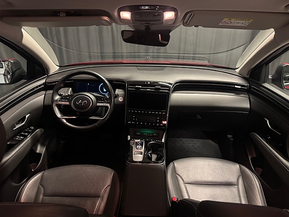 Hyundai Tucson 13 of 30