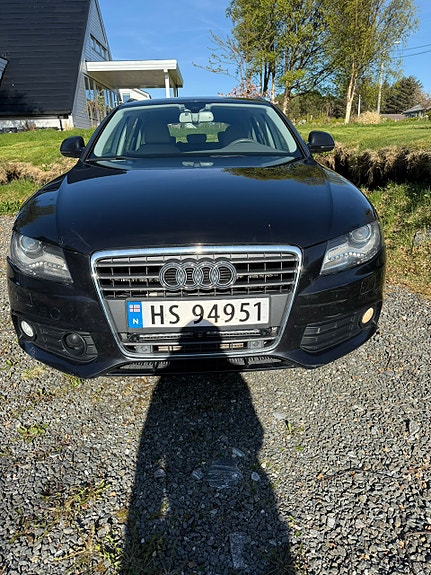 Audi A4 6 of 25
