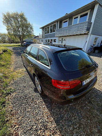 Audi A4 5 of 25
