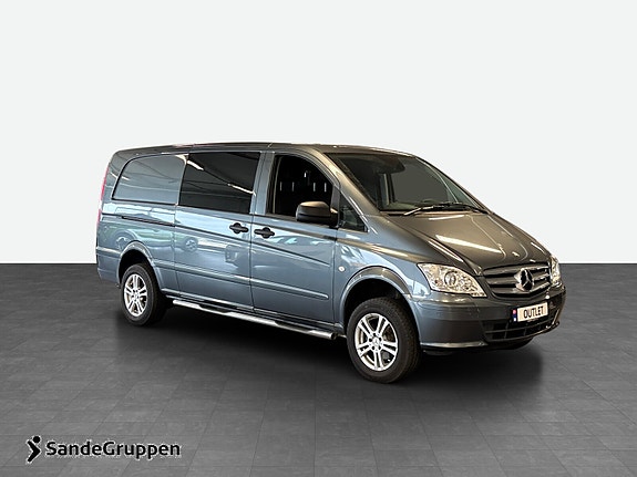 Mercedes-Benz Viano 7 of 15