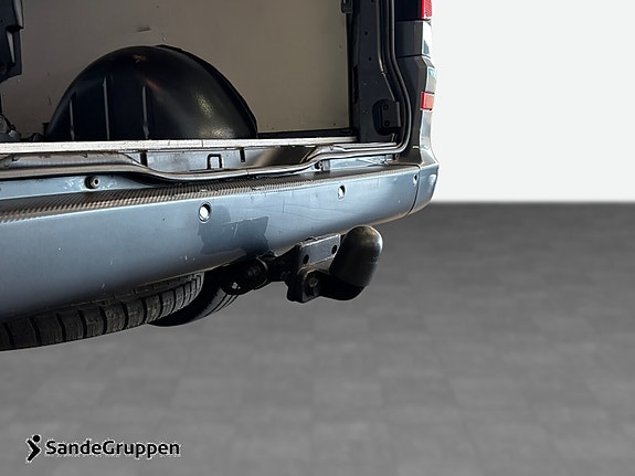 Mercedes-Benz Viano 15 of 15