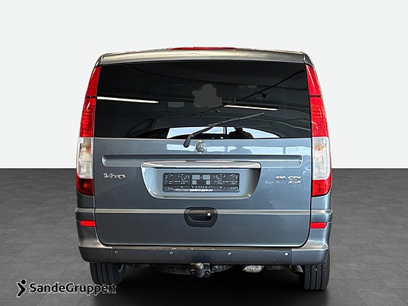 Mercedes-Benz Viano 4 of 15