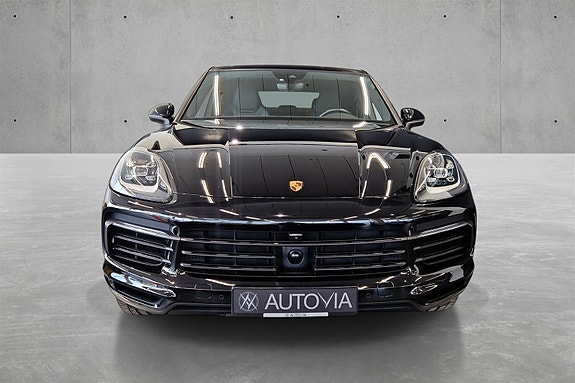 Porsche Cayenne Coupe 3 of 20