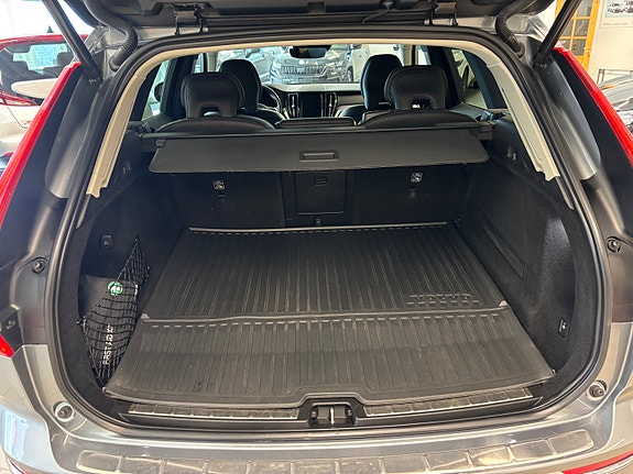 Volvo XC60 24 of 30