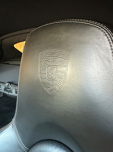 Porsche 911 22 of 26