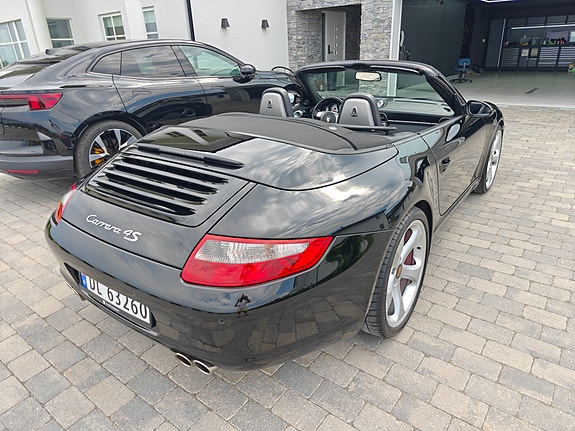 Porsche 911 3 of 26