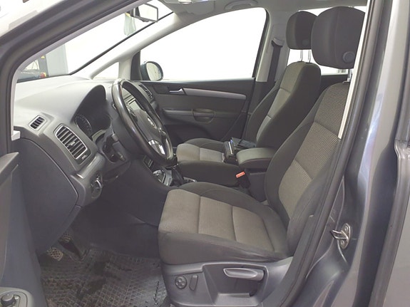 Volkswagen Sharan 8 of 17