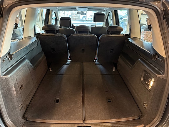 Volkswagen Sharan 11 of 23