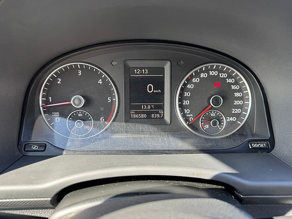 Volkswagen Caddy Maxi 12 of 30
