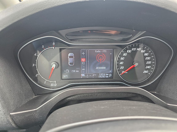 Ford S-MAX 16 of 25