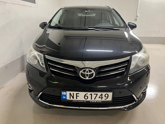 Toyota Avensis 2 of 25