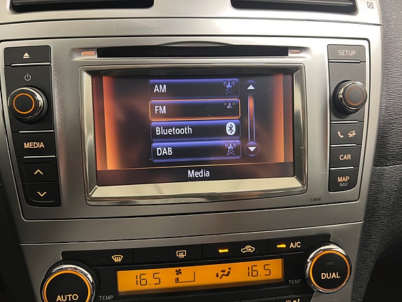Toyota Avensis 18 of 25