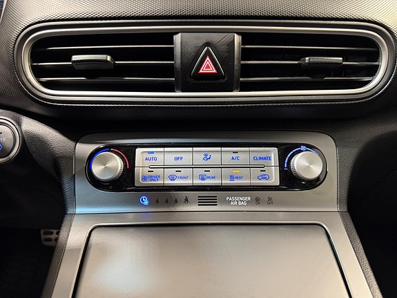 Hyundai Kona 22 of 30