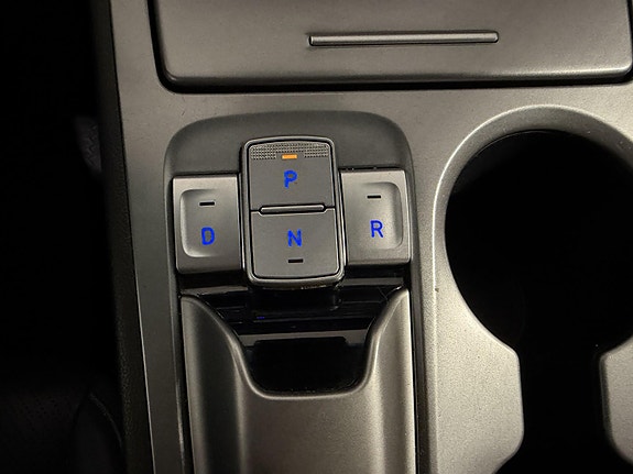 Hyundai Kona 25 of 30