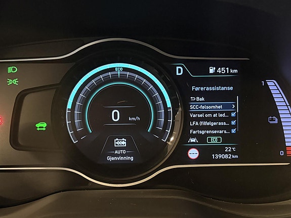 Hyundai Kona 18 of 30