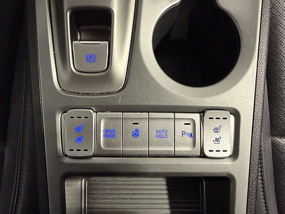 Hyundai Kona 23 of 30