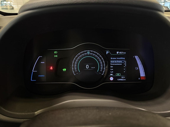 Hyundai Kona 17 of 30