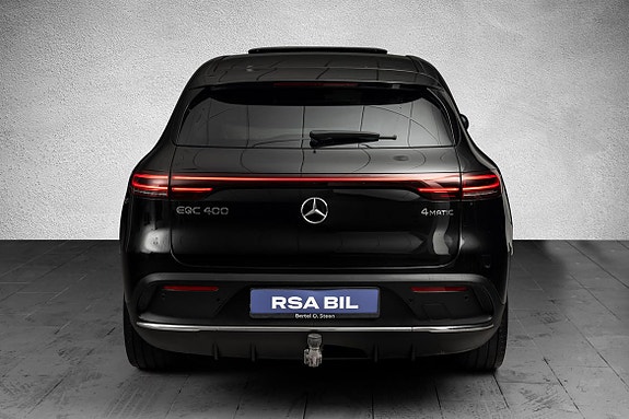 Mercedes-Benz EQC400 4 of 24