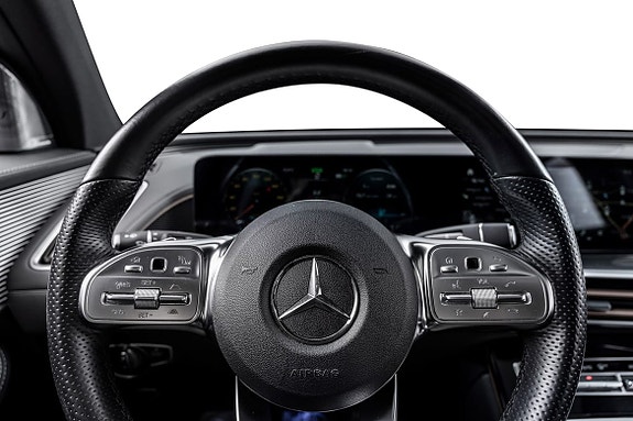 Mercedes-Benz EQC400 14 of 24