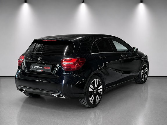 Mercedes-Benz A180 8 of 29