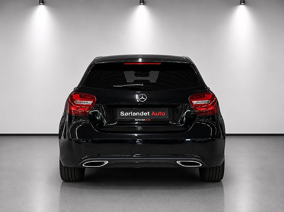 Mercedes-Benz A180 9 of 29